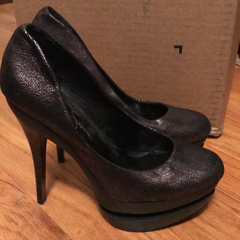 Jessica Simpson heels Size 6